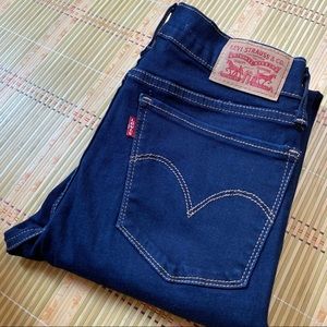 Levi’s High Waisted 719 Skinny Jeans - Like New!